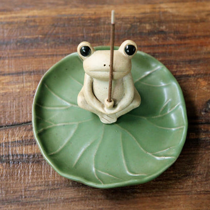 ceramic frog  frog pottery  frog incense stick holder  ceramic frog website  ceramic frog figurine 